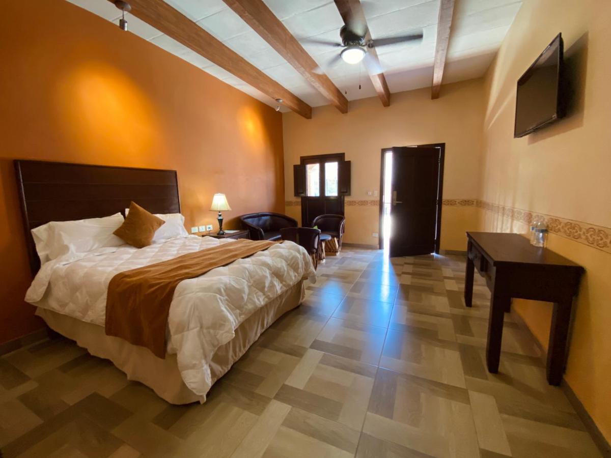 Hotel Real De Los Álamos Extérieur photo