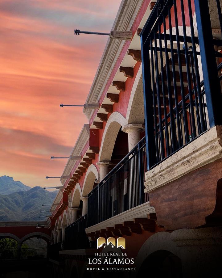 Hotel Real De Los Álamos Extérieur photo