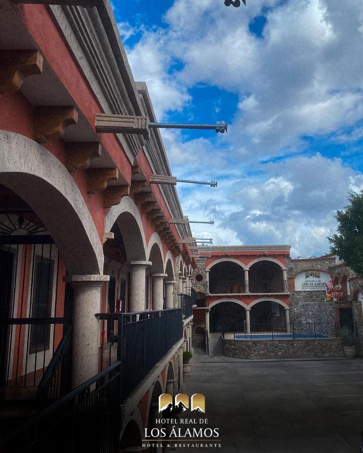 Hotel Real De Los Álamos Extérieur photo